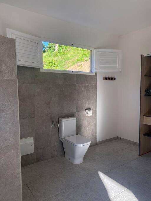 Spacieux Appartement A La Villa Montagne Le Carbet Exterior foto