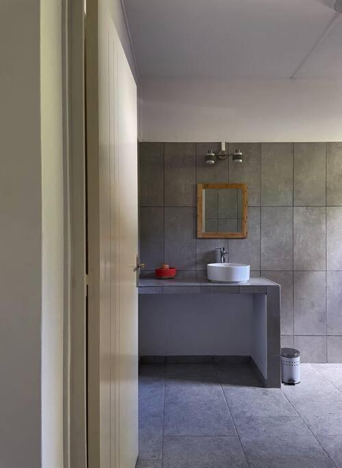 Spacieux Appartement A La Villa Montagne Le Carbet Exterior foto